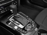  Gear shifter/center console photo